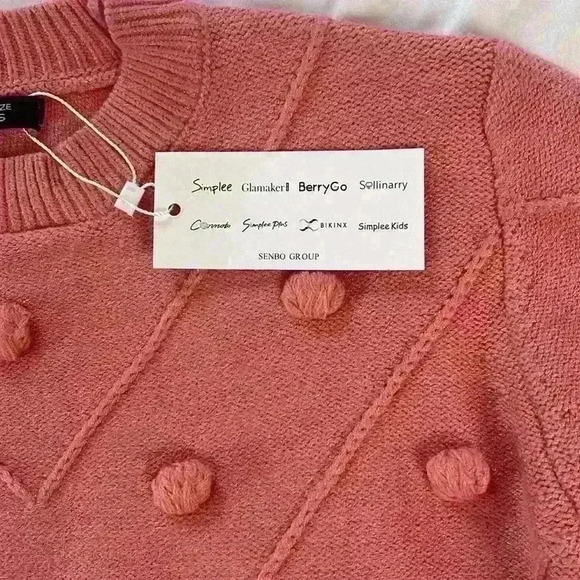 Simplee Pink Pompom Crewneck Pullover Cable Knit Cuff Sweater Women's Size Small - Picture 7 of 9